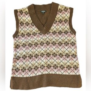 Wild Fable argyle sweater vest